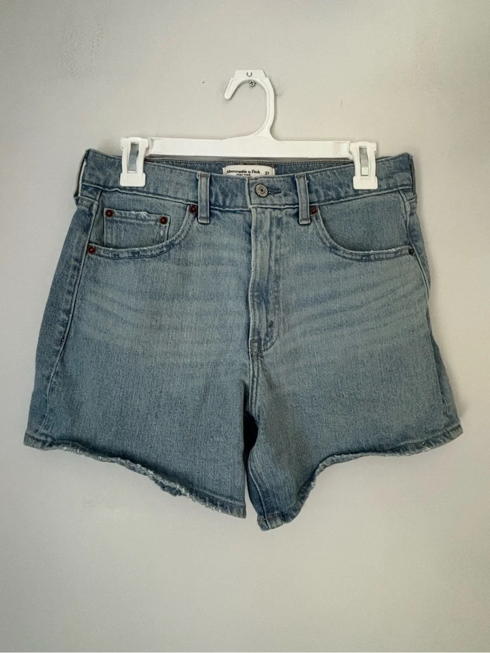 Abercrombie & Fitch High Rise Light Wash Dad Shorts Size 27 - Picture 4 of 8